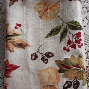 The big one tablecloth/vinyl tablecloth